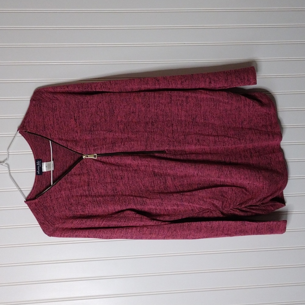 Olivia Blu maternity long sleeve